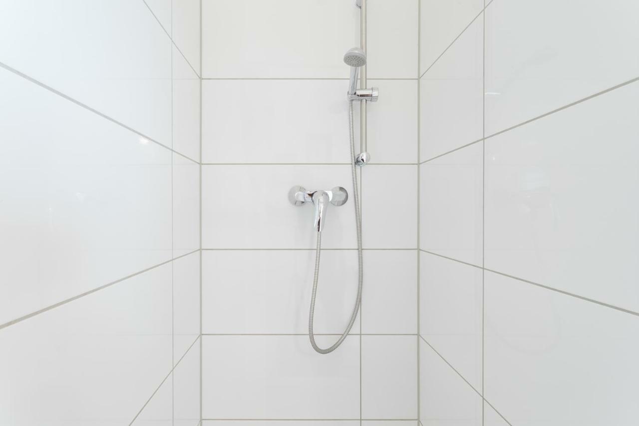 Studio Apartment Niemetzstr 51 Берлін Екстер'єр фото