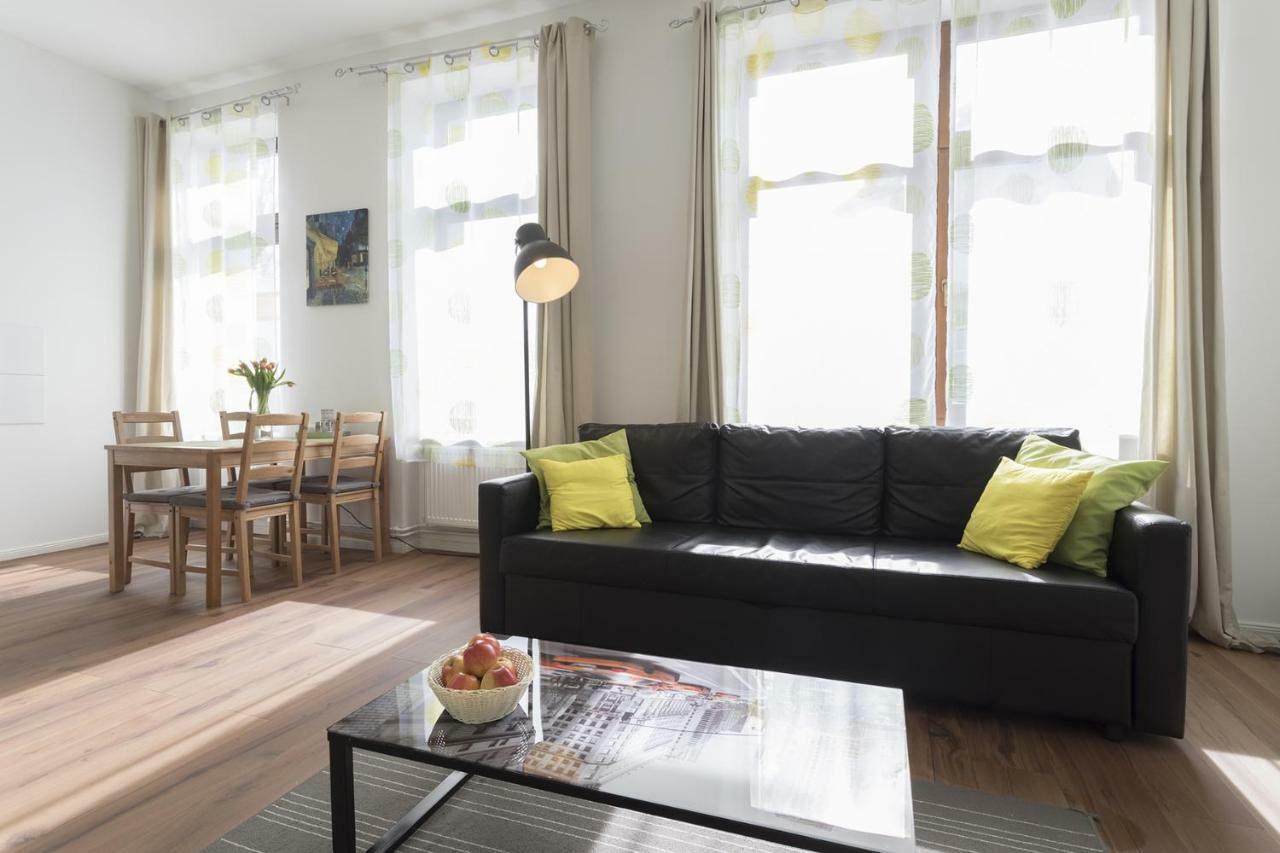 Studio Apartment Niemetzstr 51 Берлін Екстер'єр фото